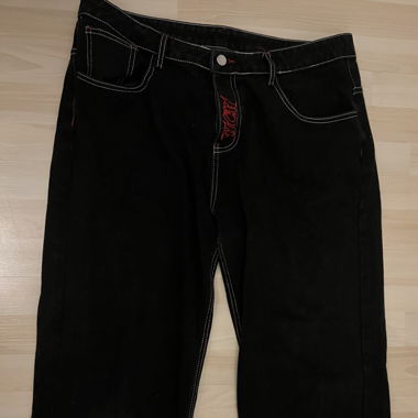 Jean noir et rouge Y2K