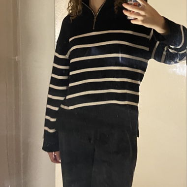 Pull à rayures noir et blanc