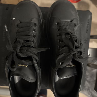 Sneakers nere