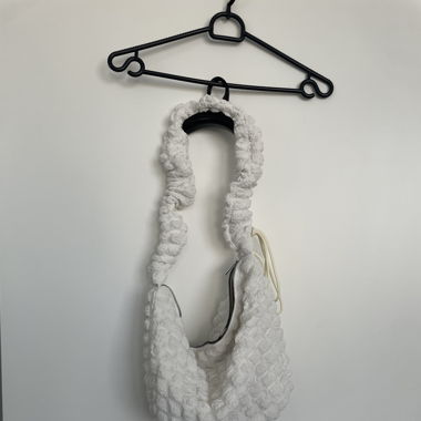 cross body or shoulder bag