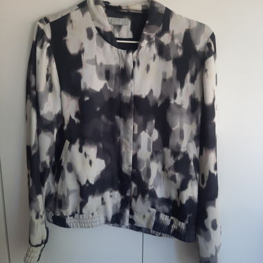 Giacca bomber leggera a fantasia
