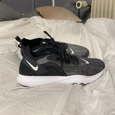 Nike Flex TR9 | EU 40 
