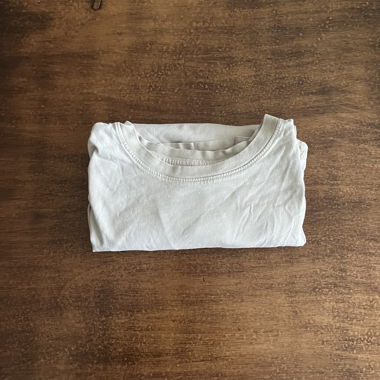 T-shirt beige