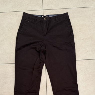 Dunkelblaue Chinohose