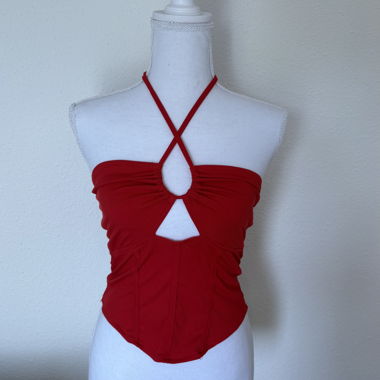 Top rosso halter corto