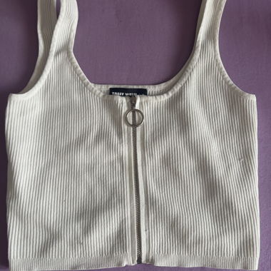 Weiss crop top zip up