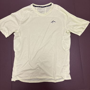 T-shirt Nike Trail