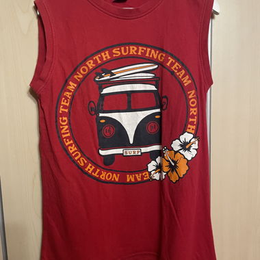 Rotes Tanktop