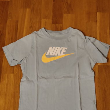 Tshirt Thé Nike Tee
