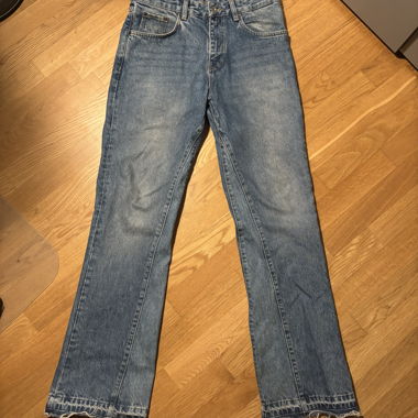 Zara Flaired jeans