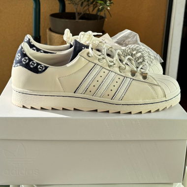 Adidas Superstar Footshop Blueprinting 
