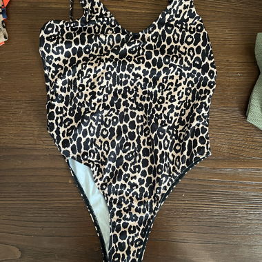 Maillot de bain à imprimé léopard