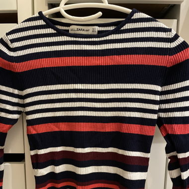 Gestreiftes Langarmshirt