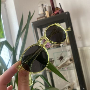 Yellow sun glasses 