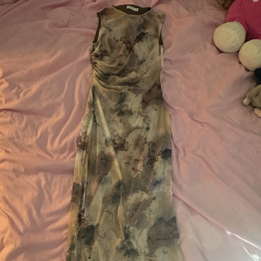Vestito maxi Stradivarius con motivo floreale