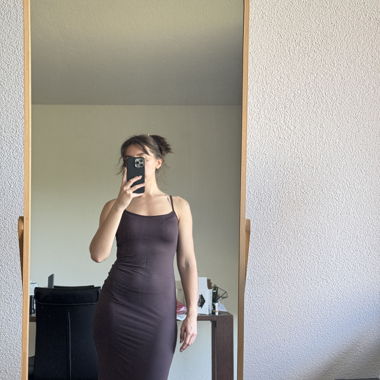 Braunes Maxi-Kleid