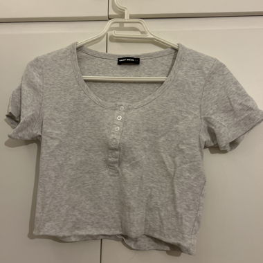 Grey T-shirt with button placket