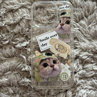 Cover trasparente iPhone 16 Pro con motivo gatto