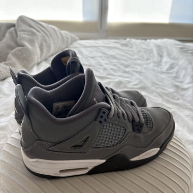 Jordan 4