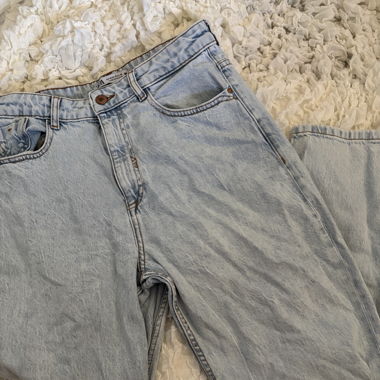 Momjeans