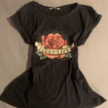 Schwarzes Clockhouse T-Shirt "Real Life" M