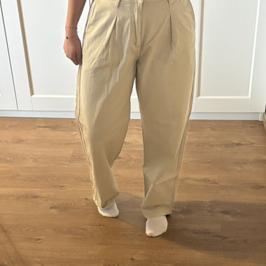 Pantaloni beige a vita alta