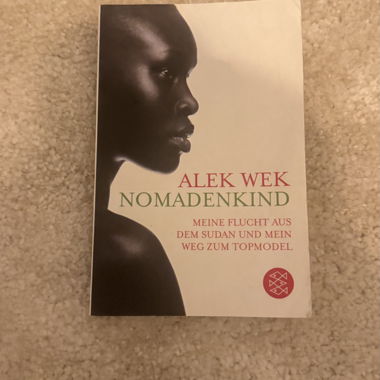 Libro Alek Wek
