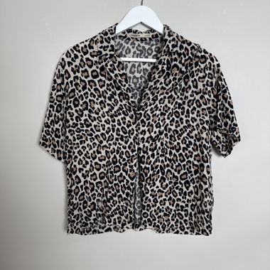 Hemd mit Leopardenmuster