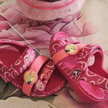 Sandales Crocs enfant rose Taille C6 /20-21