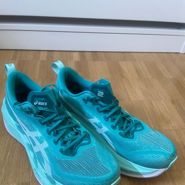 Asics superblast 2 size 46