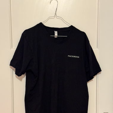 Facebook American Apparel
