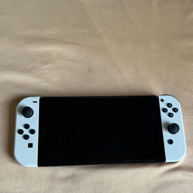 Nintendo switch oled modell inkl. hülle