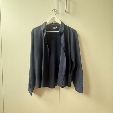 Blaue Bluse