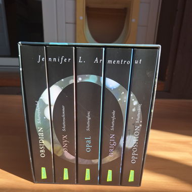Obsidian-Jennifer L. Armentrout