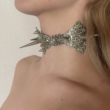 Lory Sun Artistry - Reina Choker