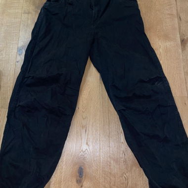 Schwarze Parachute Hose