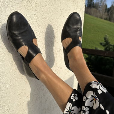 Donna Carolina Leder-Slipper schwarz