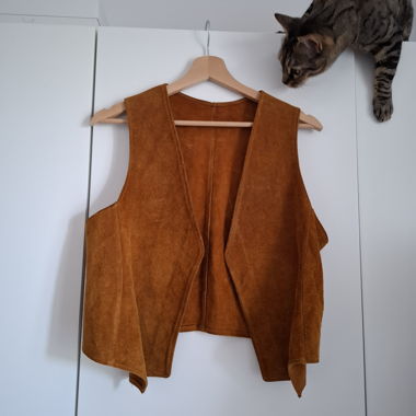 Braunes Wildleder-Weste