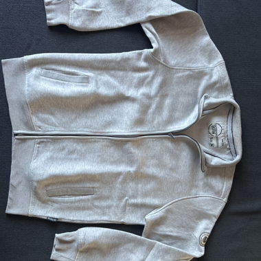 Grey zip-up sweatshirt / Tomtompson Denim