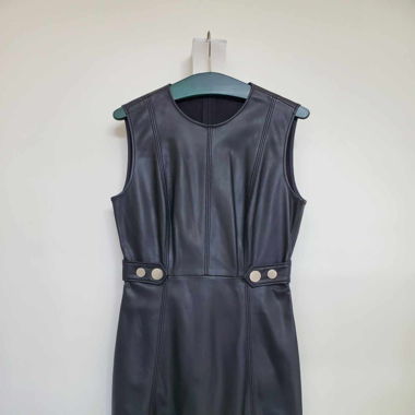 Robe "Sfera" simili cuir