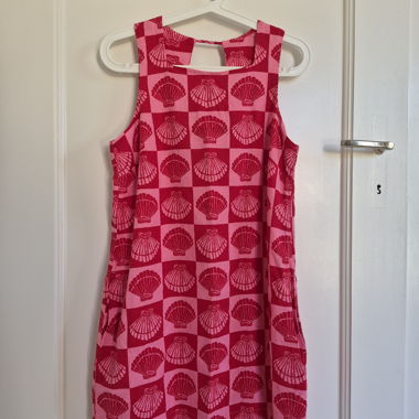 Robe sans manches rose imprimé coquillages