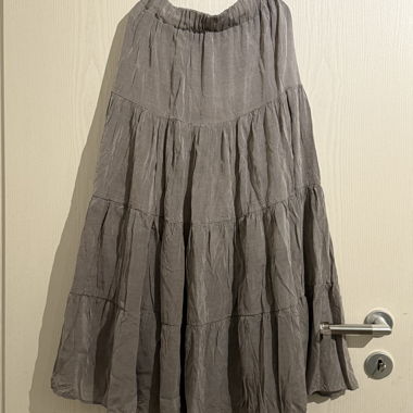 Long skirt 