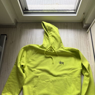 Sweat à capuche Stüssy - Vert citron - Taille L - Comme NEUF