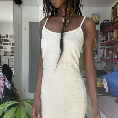 Robe midi moulante blanche