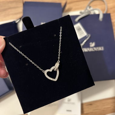 Swarovski Necklace Lovely silver