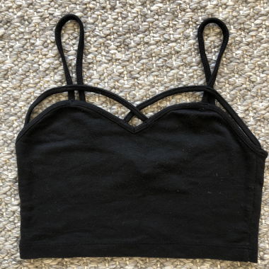 Top court Brandy Melville noir