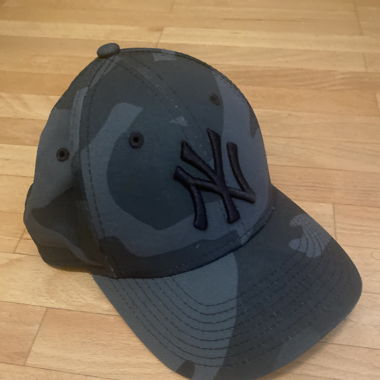 cap  