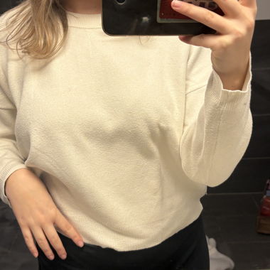 hellbeige pulli