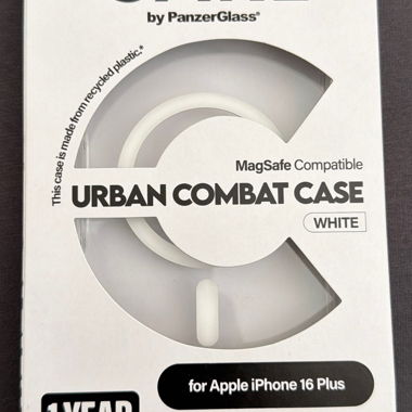 PanzerGlass iPhone 16  case