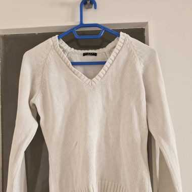 White jumper Sisley